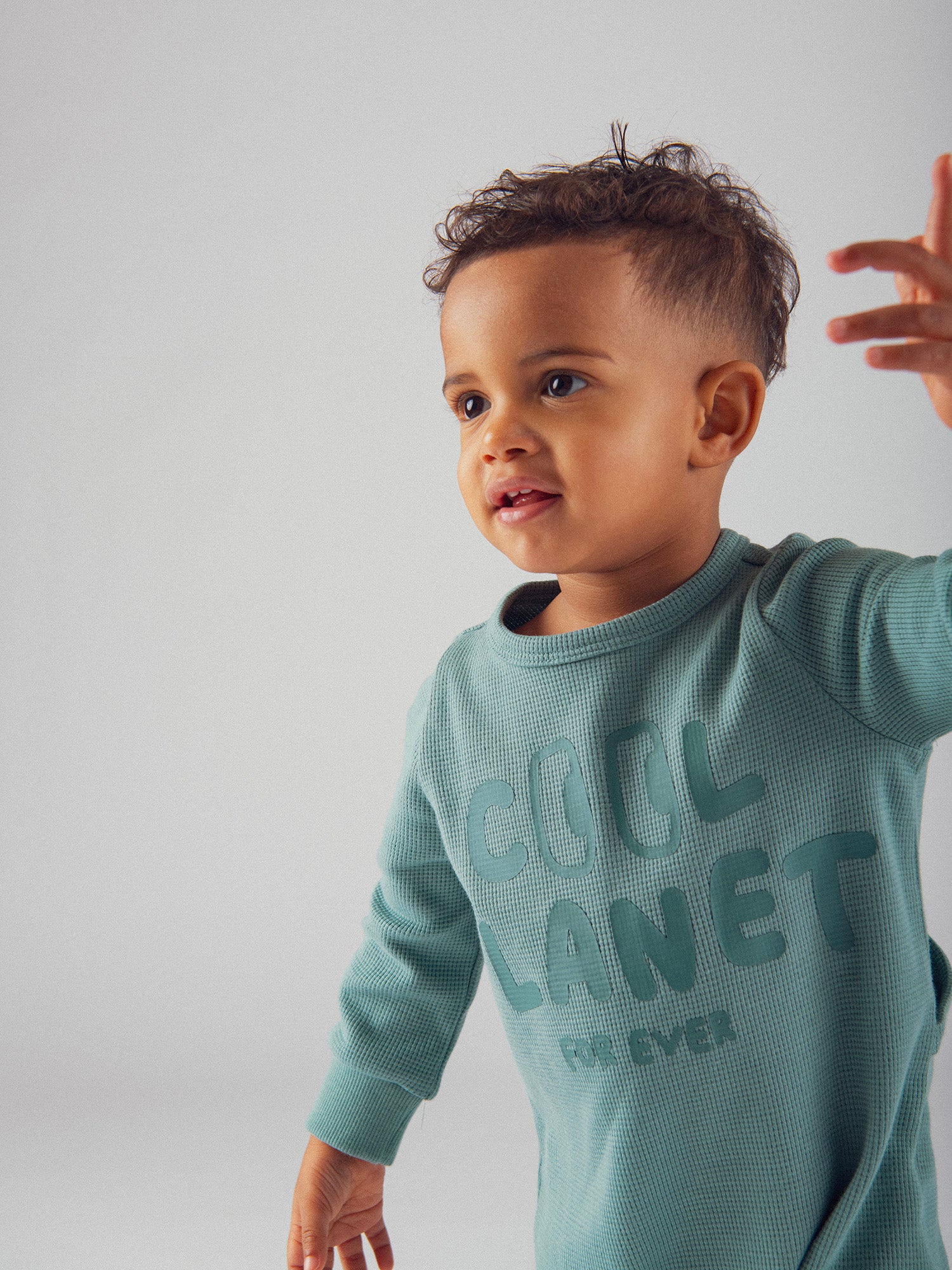 Grenouillère vert "Good Vibes" en maille gaufrée pour bébé garçon