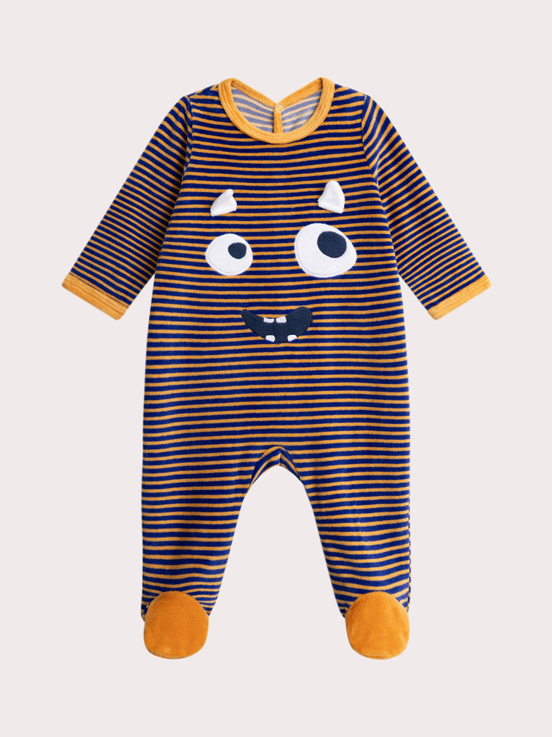 tmp/74793746682/products/7ce57dfd-b7da-430f-956e-a281dec17549/24WH1491GRE_204_117fa19ddc-6e2d-46e2-80fa-13c12914fb55.jpg