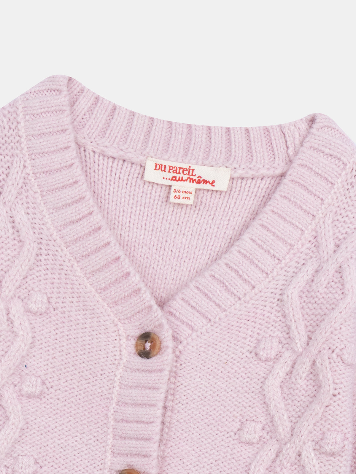 tmp/74793746682/files/258ef2a9-8d30-4bbf-8c43-4922a77f938b/26WG09O1CAR_D327_12282a48b9-7c60-43ab-b41b-5c034a40f289.jpg