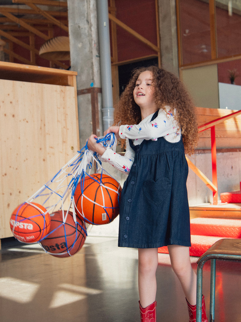 Robe en denim bleu et poches cœur pour fille
