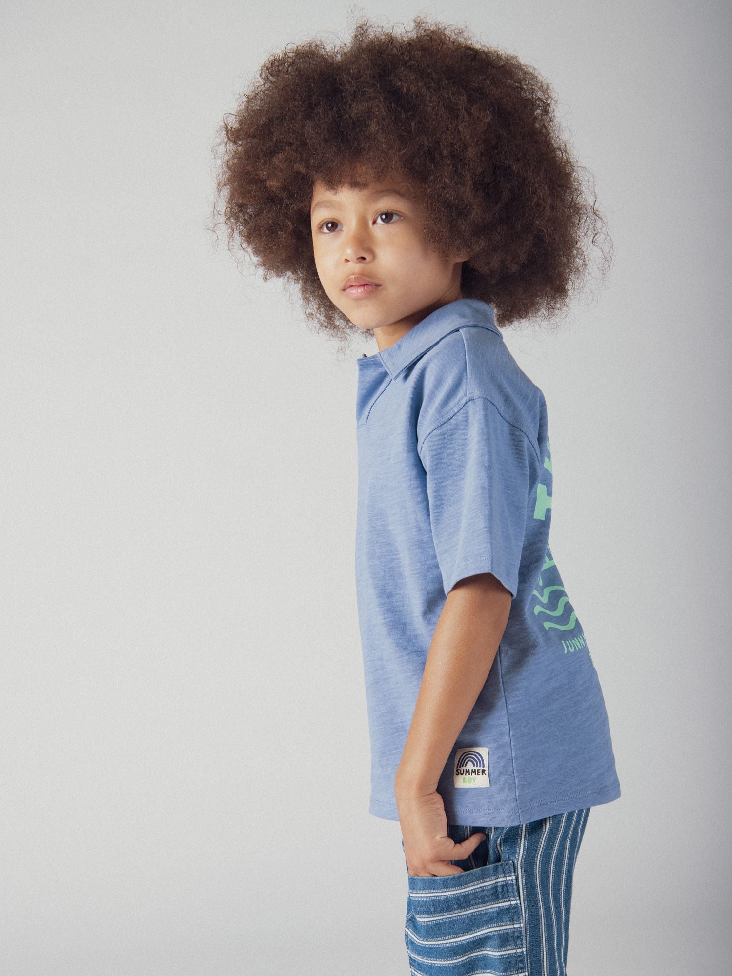 T-shirt bleu animation au dos pour garçon