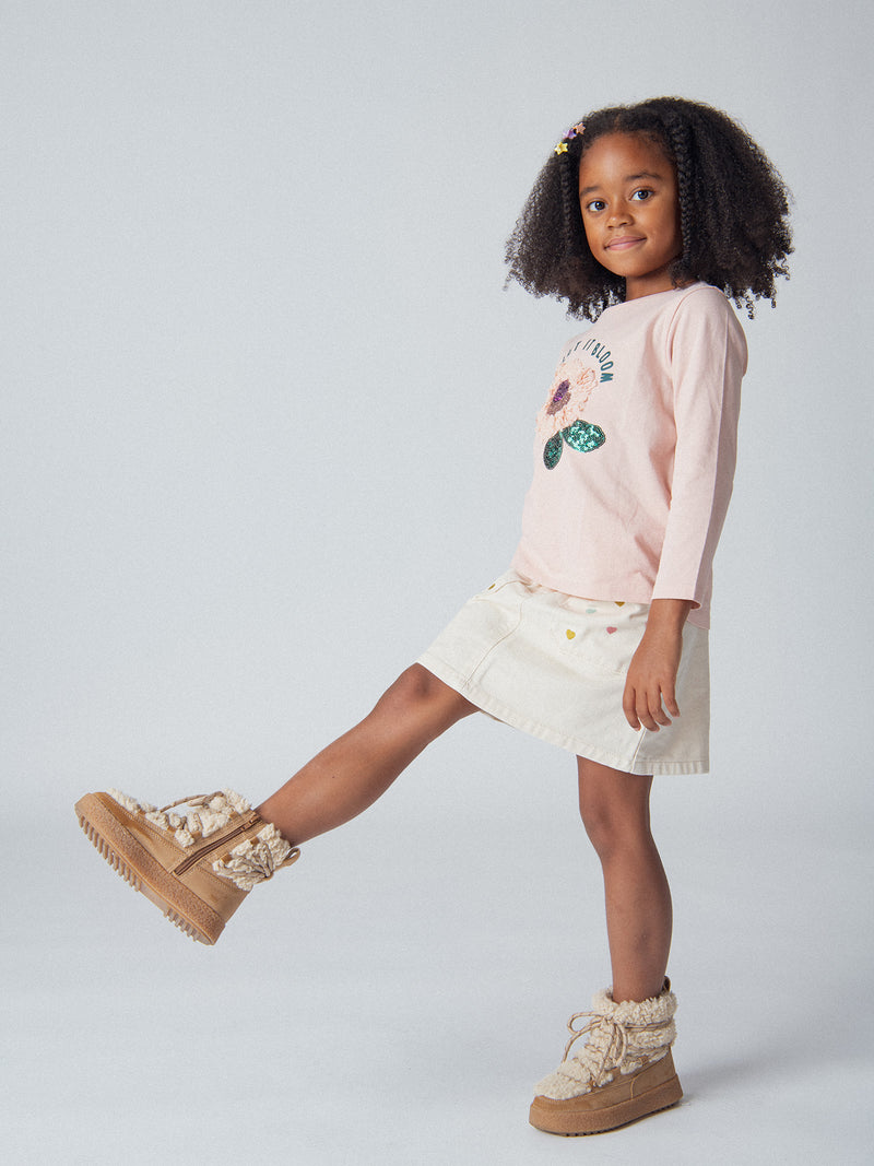 Jupe beige à broderies coeur pour fille