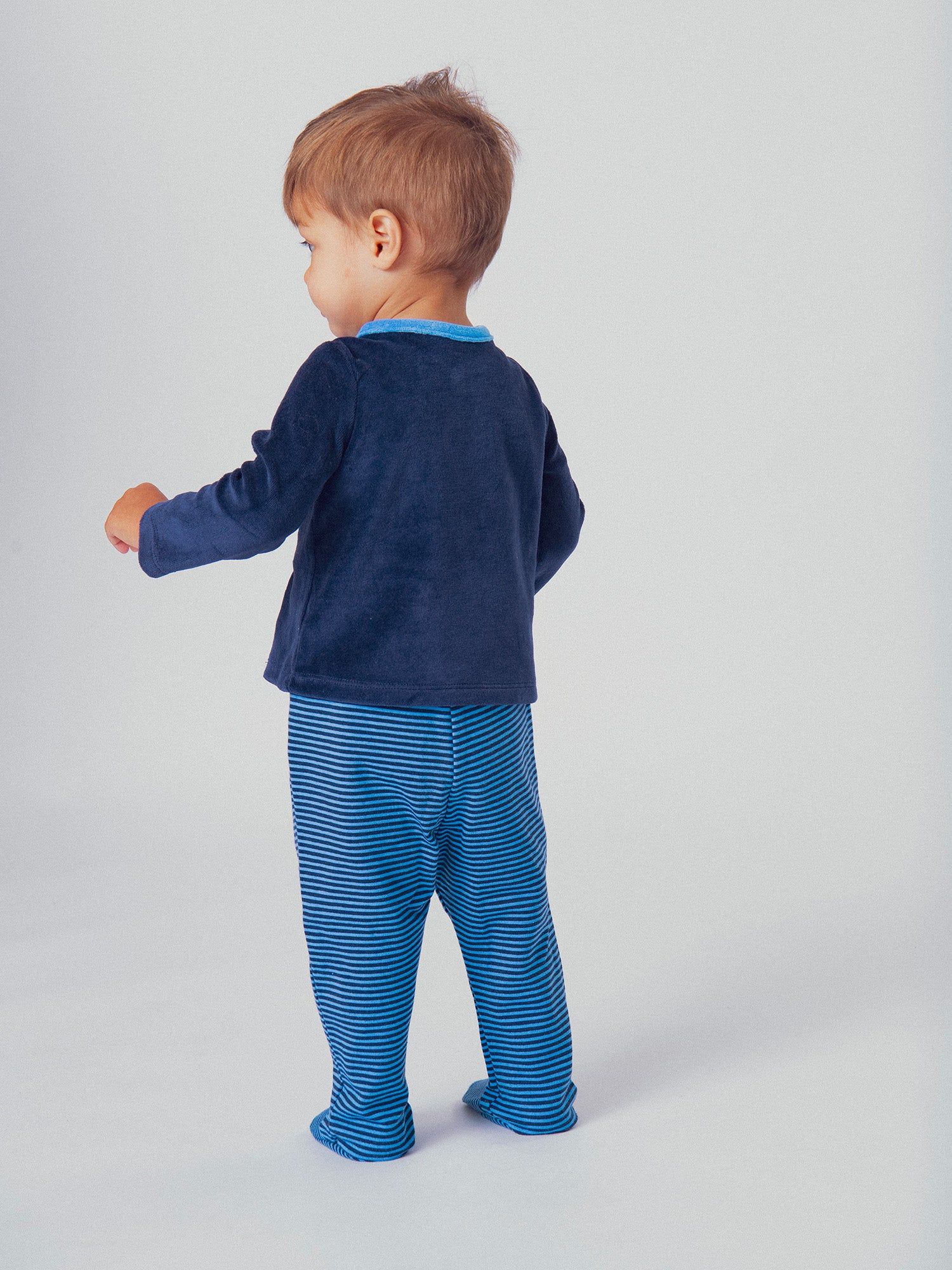 Pyjama bleu nuit à motif dinosaure pour bébé garçon