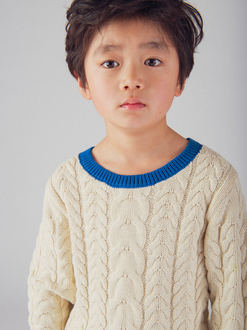 Pull beige a détails bleu pour garçon