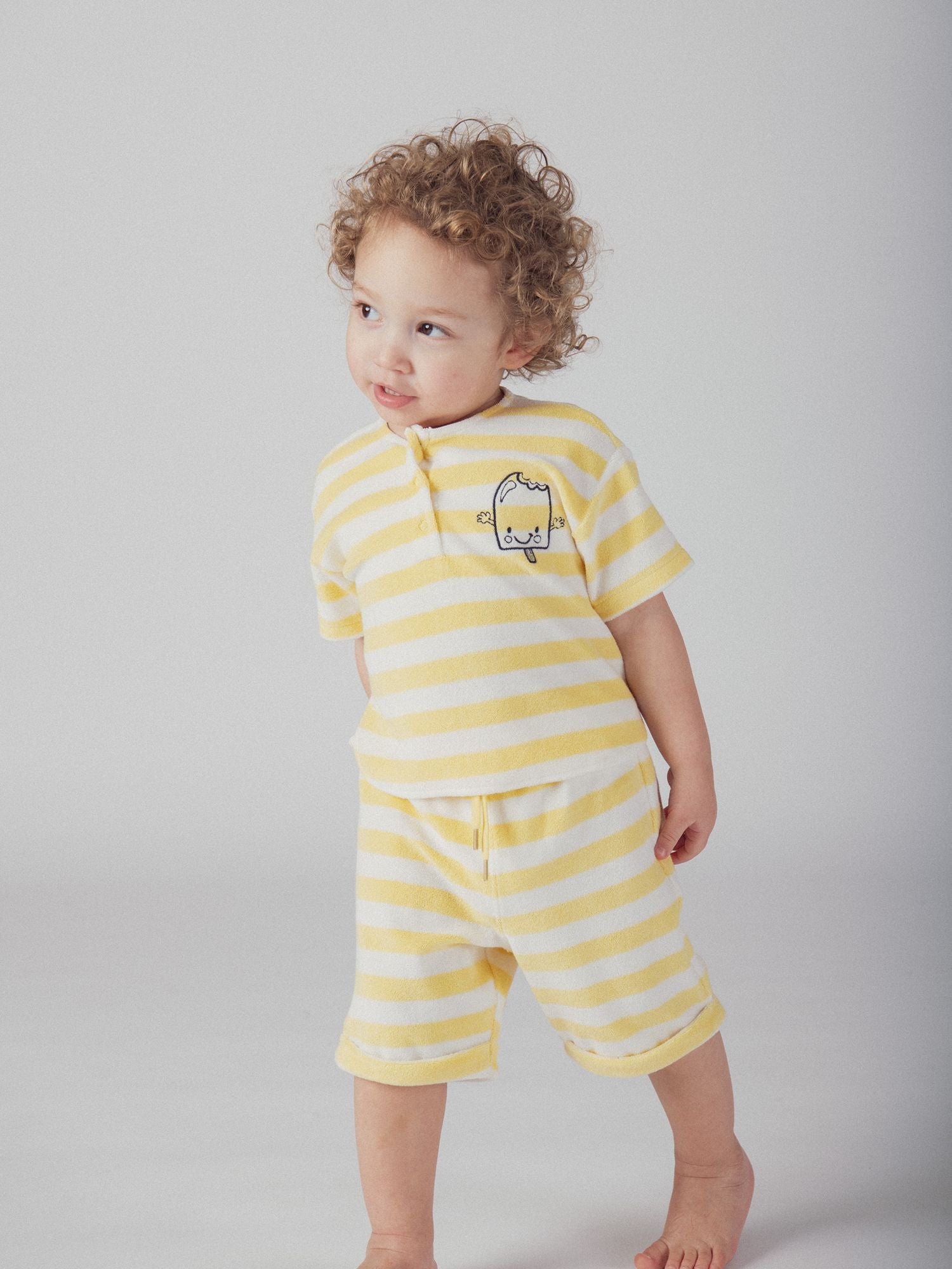Ensemble t-shirt et short rayé Jaune paille pour bébé garçon