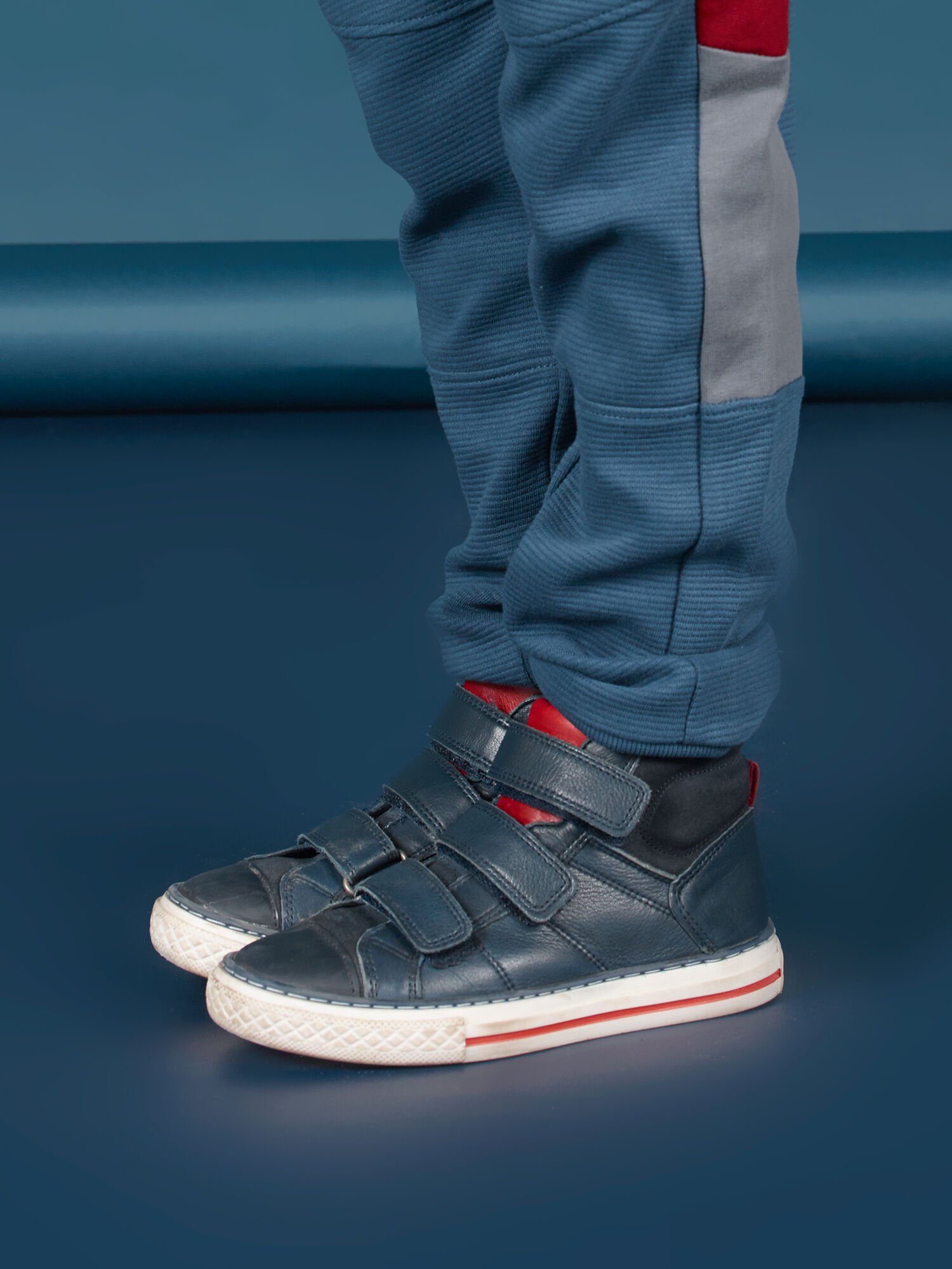 Basket bleu hotsell enfant