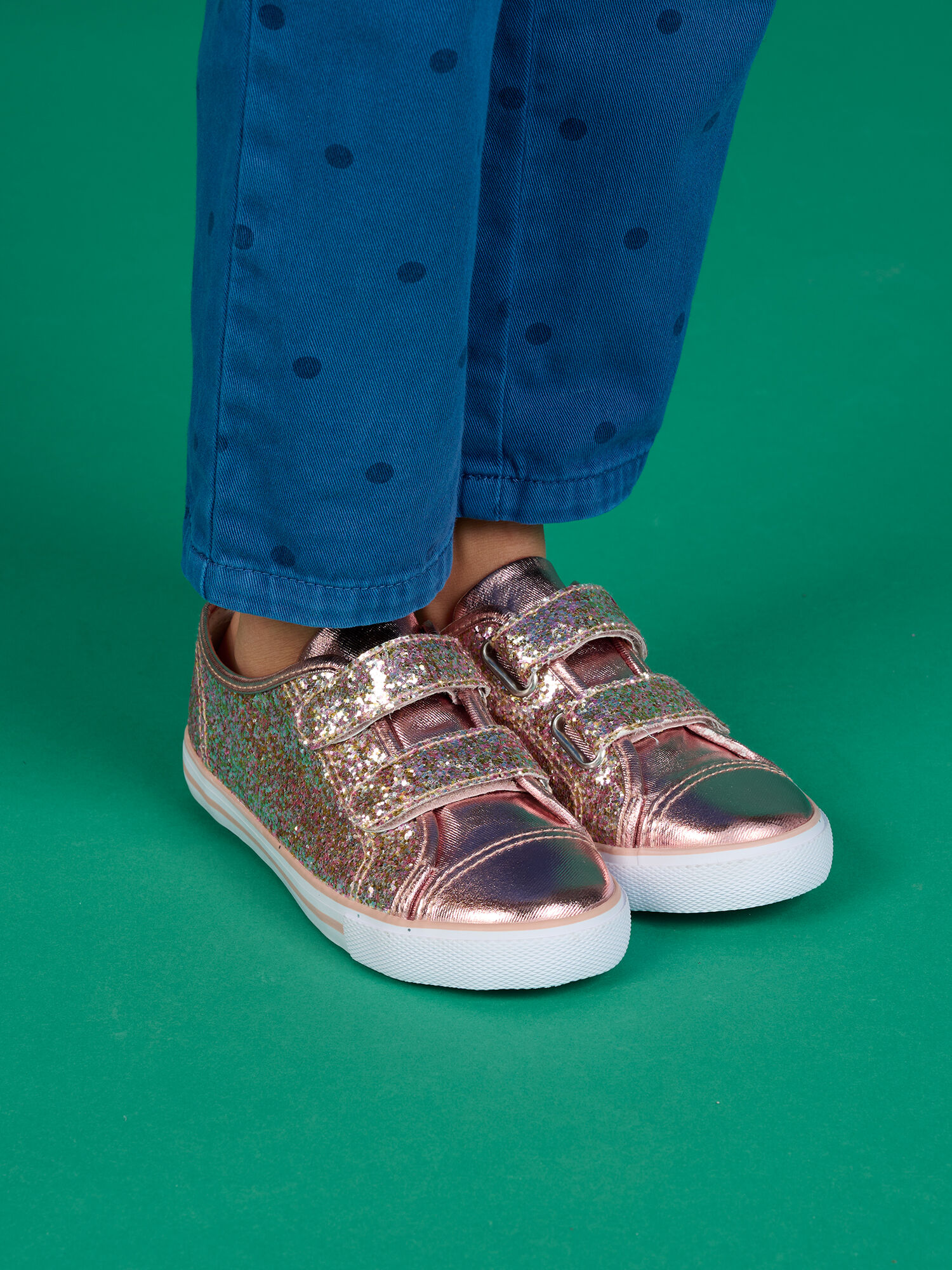 Chaussures du 2025 pareil au même