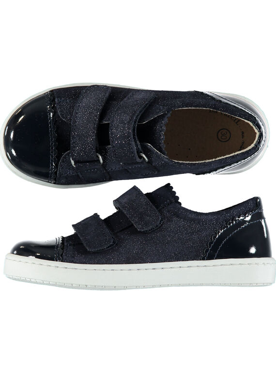 Basket croûte de cuir et verni marine enfant fille GFBASVEL / 19WK35I9D3F070